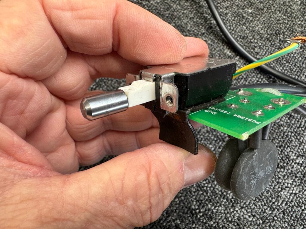 Musical Fidelity A5 Integrated Amplifier Repair 9 Musical Fidelity A5 integrated