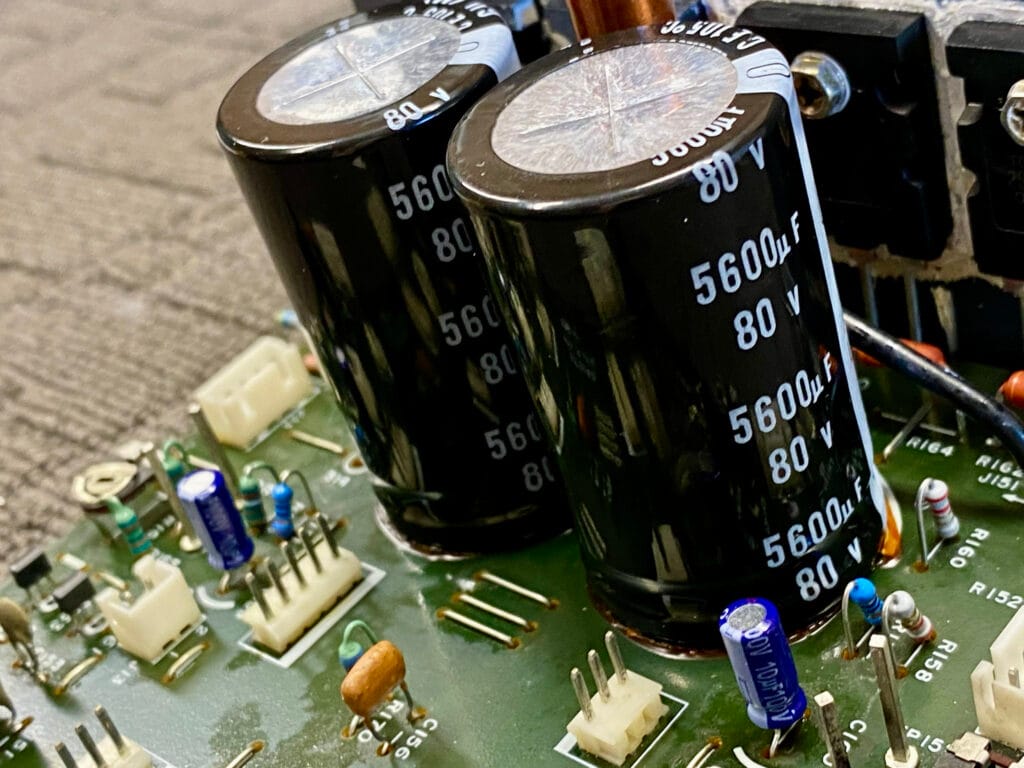 Incredible Technics SE-A100 Amplifier Resurrection 22 Technics SE-A100