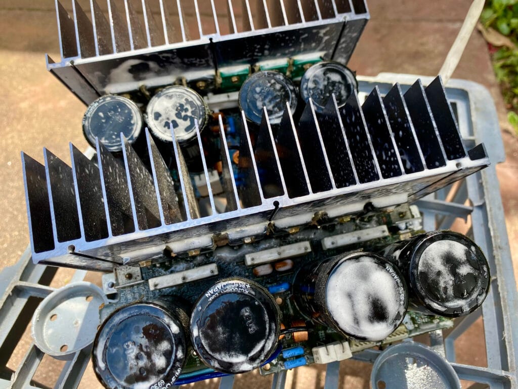 Incredible Technics SE-A100 Amplifier Resurrection 29 Technics SE-A100