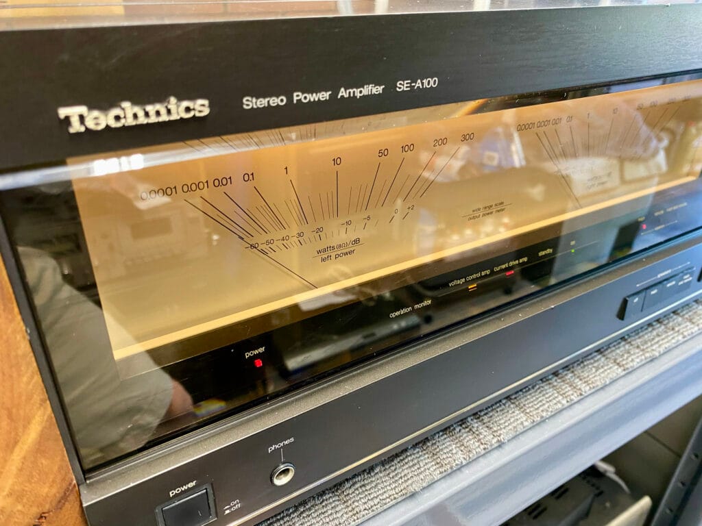 Incredible Technics SE-A100 Amplifier Resurrection 53 img 3195