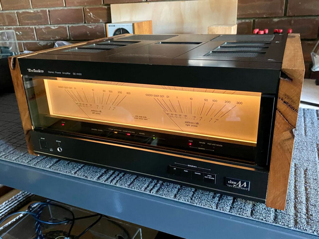 Incredible Technics SE-A100 Amplifier Resurrection 54 img 3197