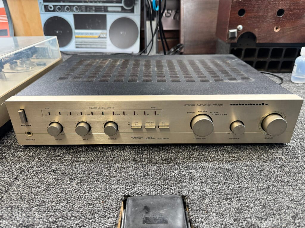 Marantz PM325
