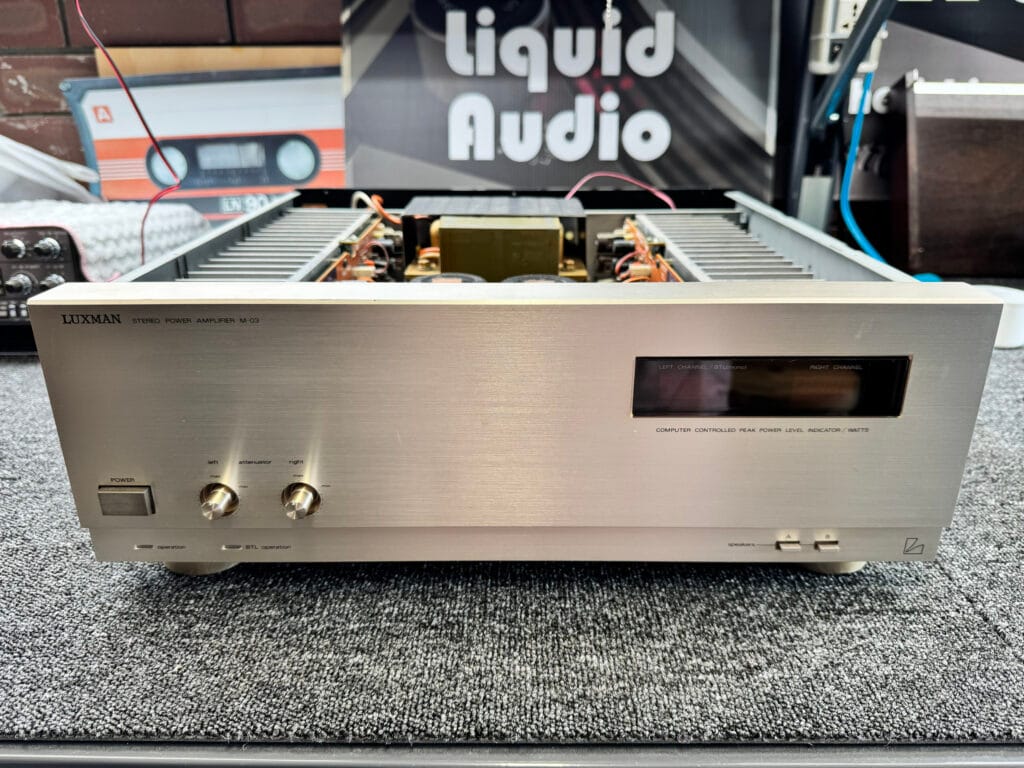 Luxman M-03