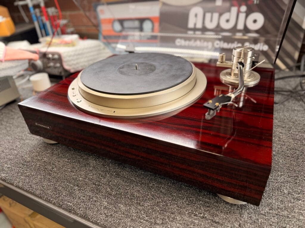 Pioneer PL-70
Ortofon MC-A95