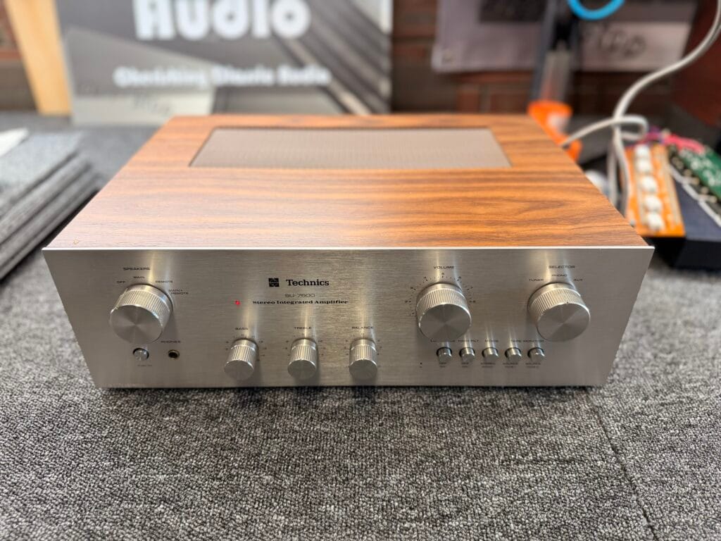 Technics SU-7600