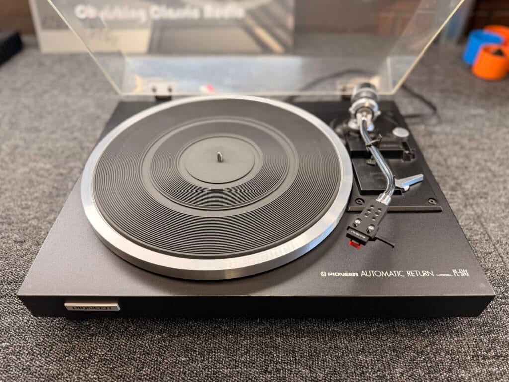 Store 53 Pioneer PL-514X