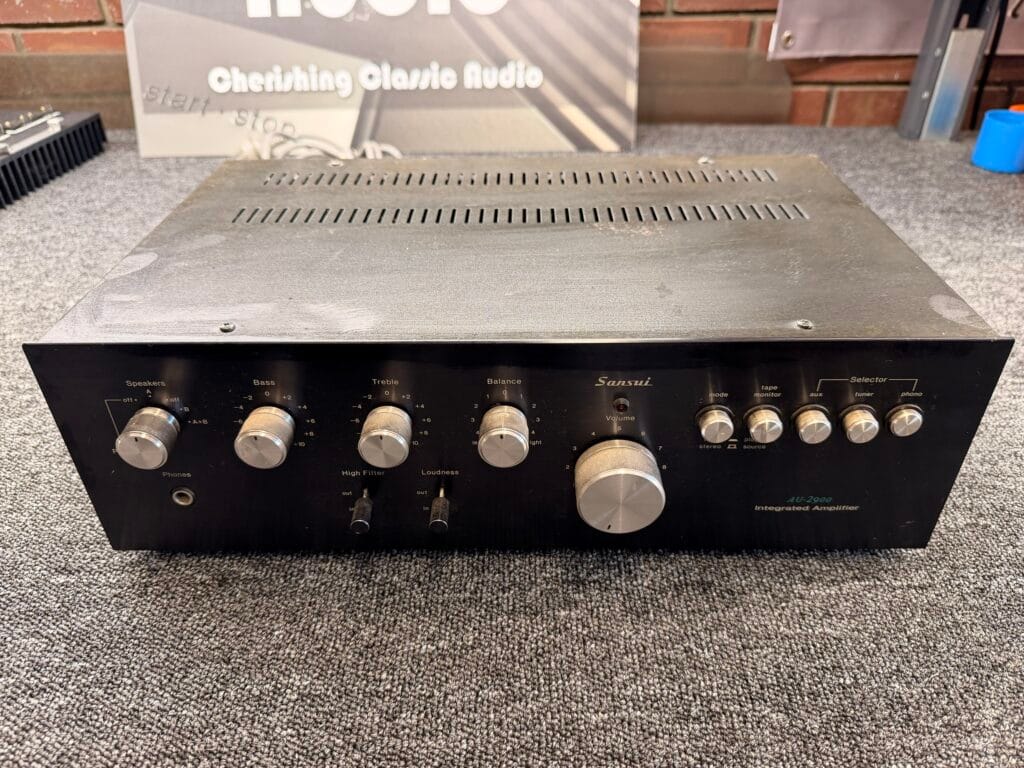 Sansui AU-2900