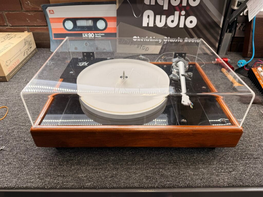 Lovely VPI HW-19 Mark 3 Turntable Repair 23 VPI HW-19 Mark 3