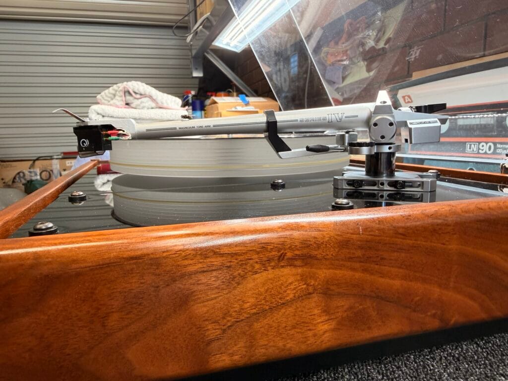 Lovely VPI HW-19 Mark 3 Turntable Repair 27 VPI HW-19 Mark 3