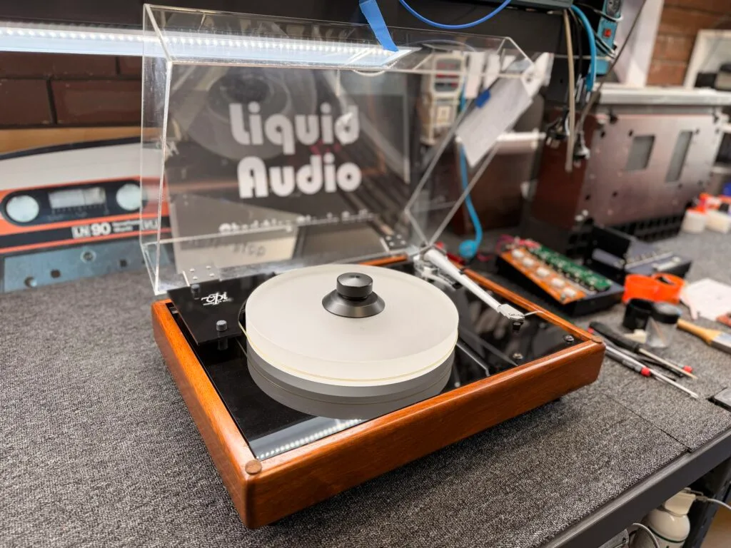 Lovely VPI HW-19 Mark 3 Turntable Repair 1 img 0433