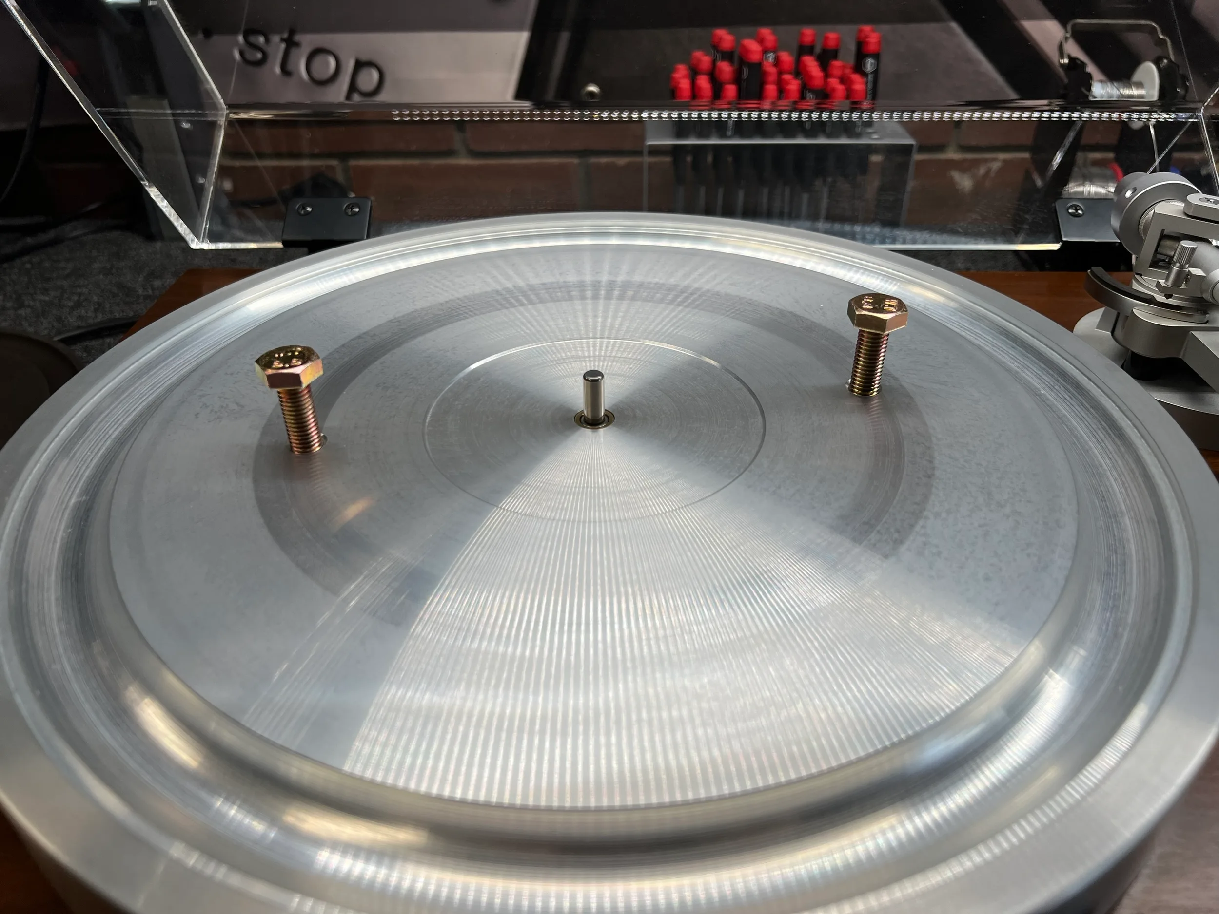 Stunning Yamaha GT-2000L Turntable Service 9 Yamaha GT-2000L