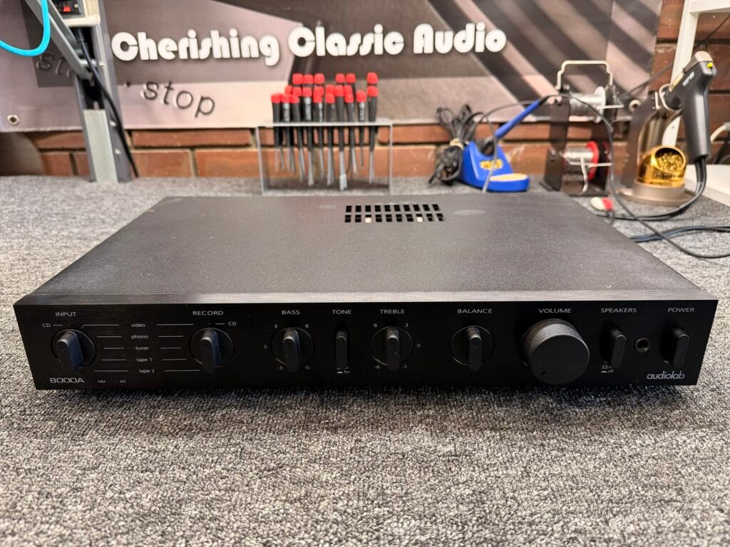 Audiolab 8000A
