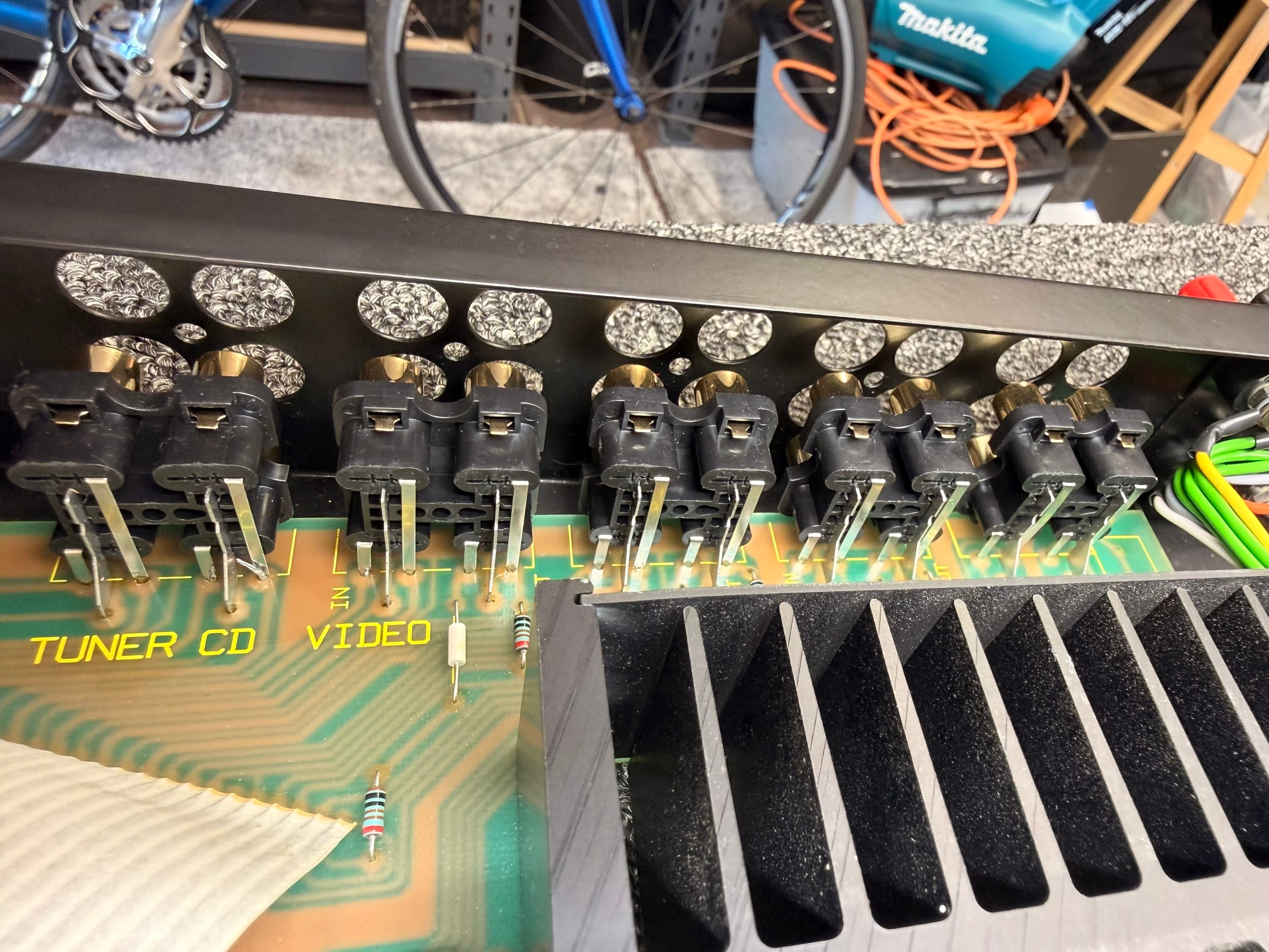 Audiolab 8000A