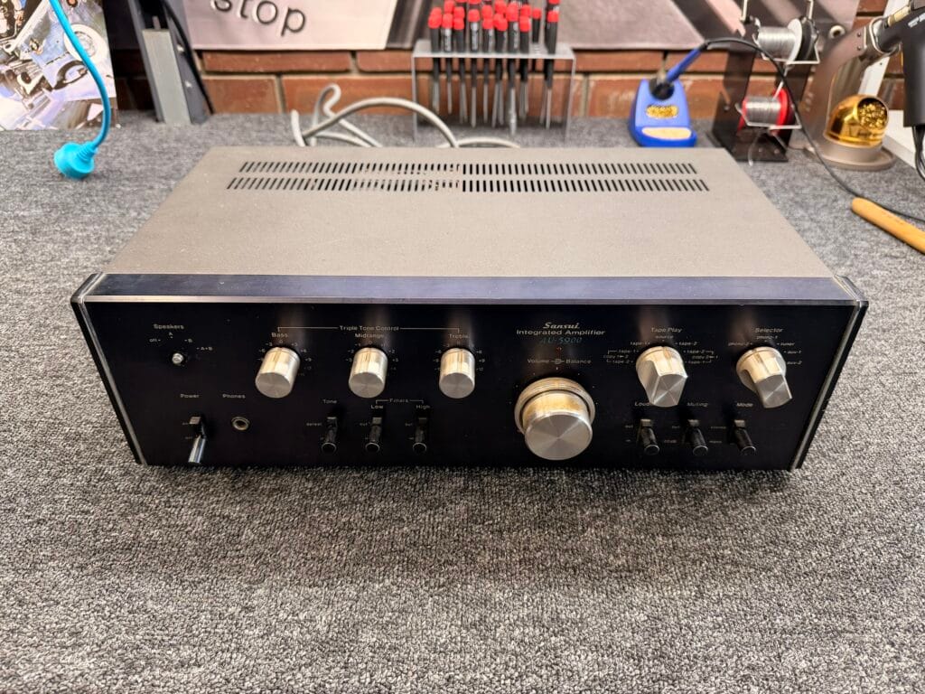 Sansui AU-5900