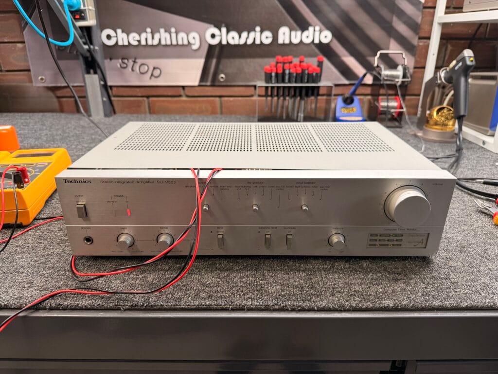Technics SU-V303