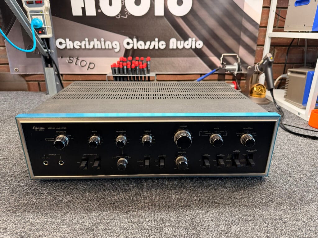 Sansui AU-8500