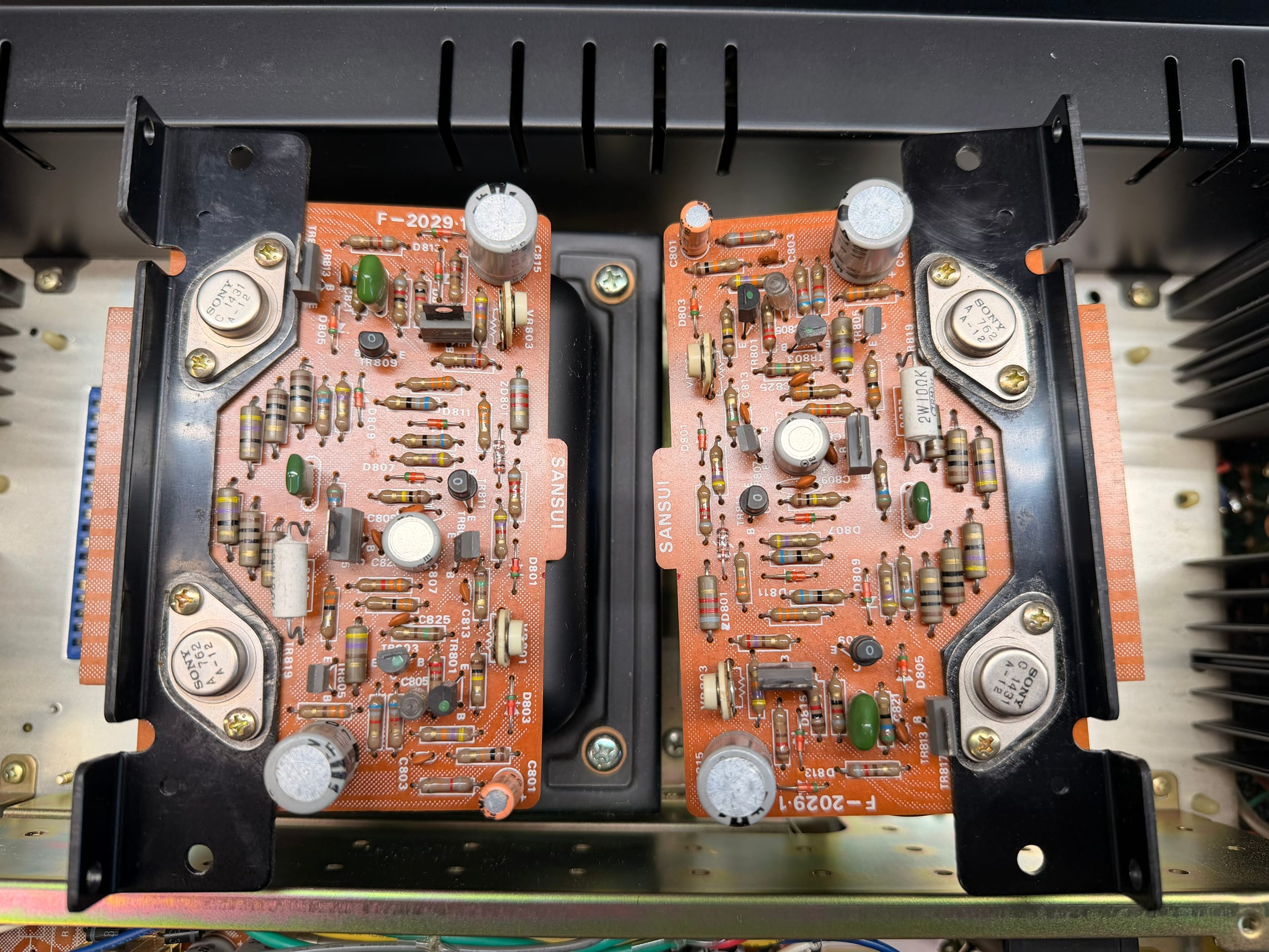 Sansui AU-8500