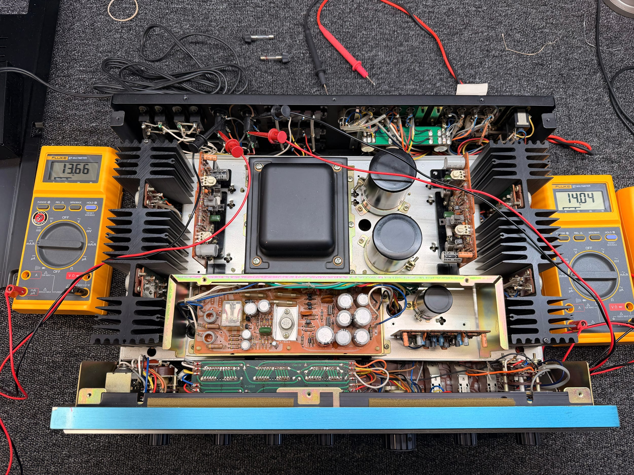 Sansui AU-8500