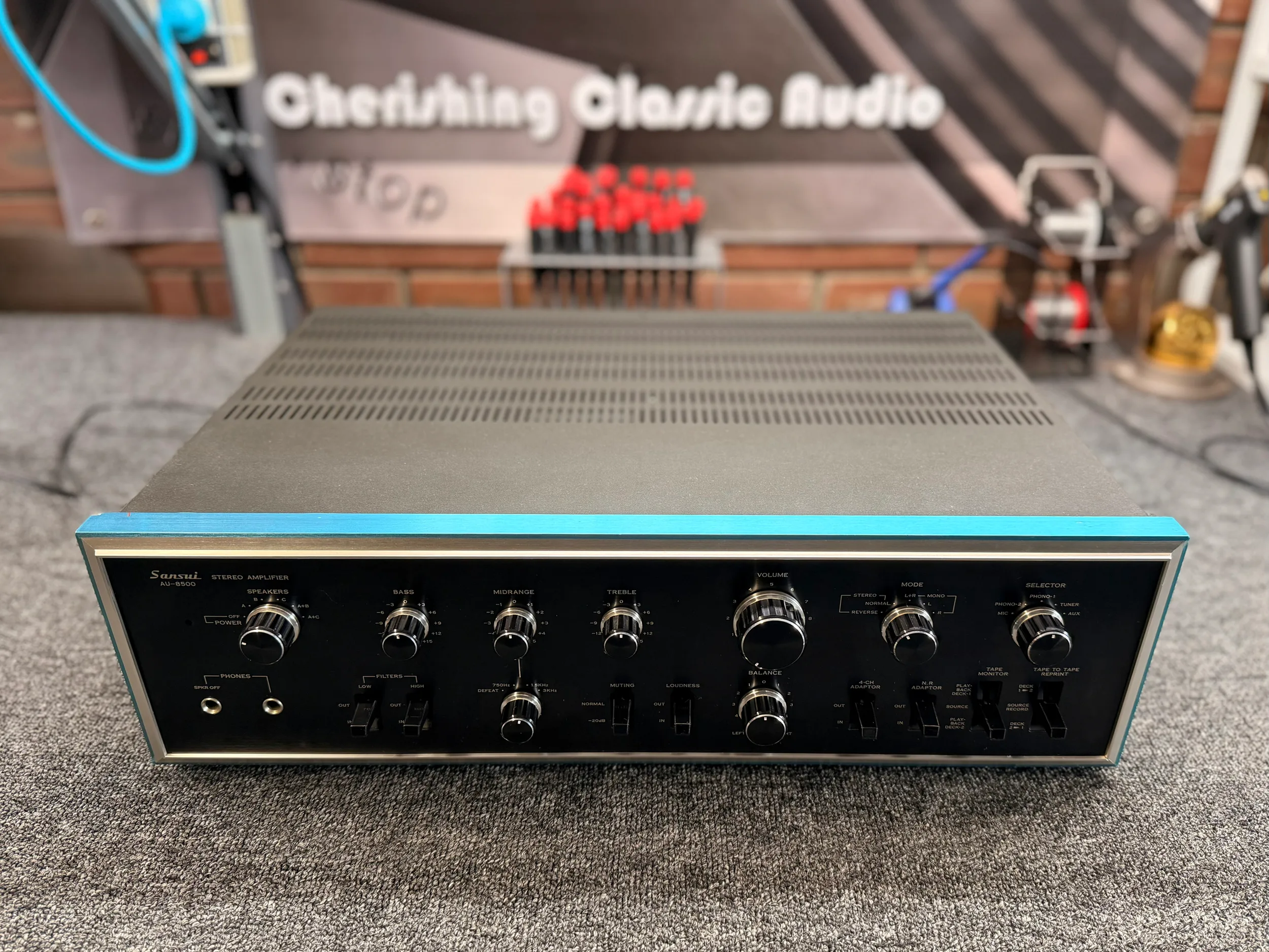 アンプ Sansui AU-8500 Time-Capsule Sansui AU-8500 Amplifier Service | LiQUiD AUDiO