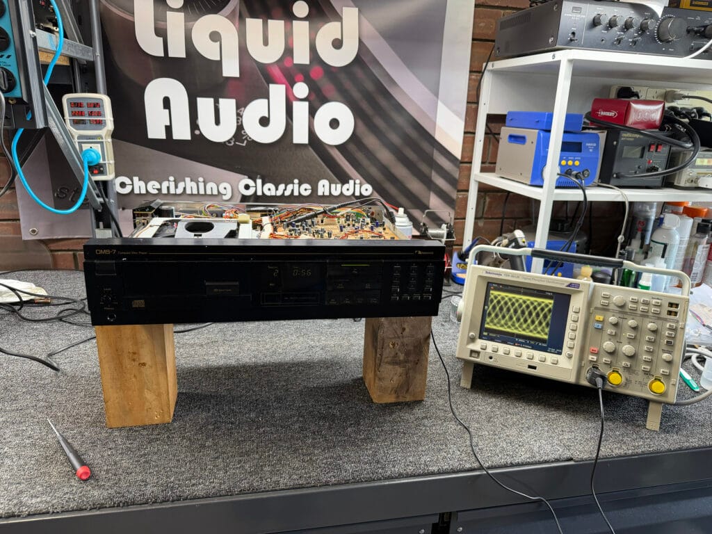 Nakamichi OMS-7