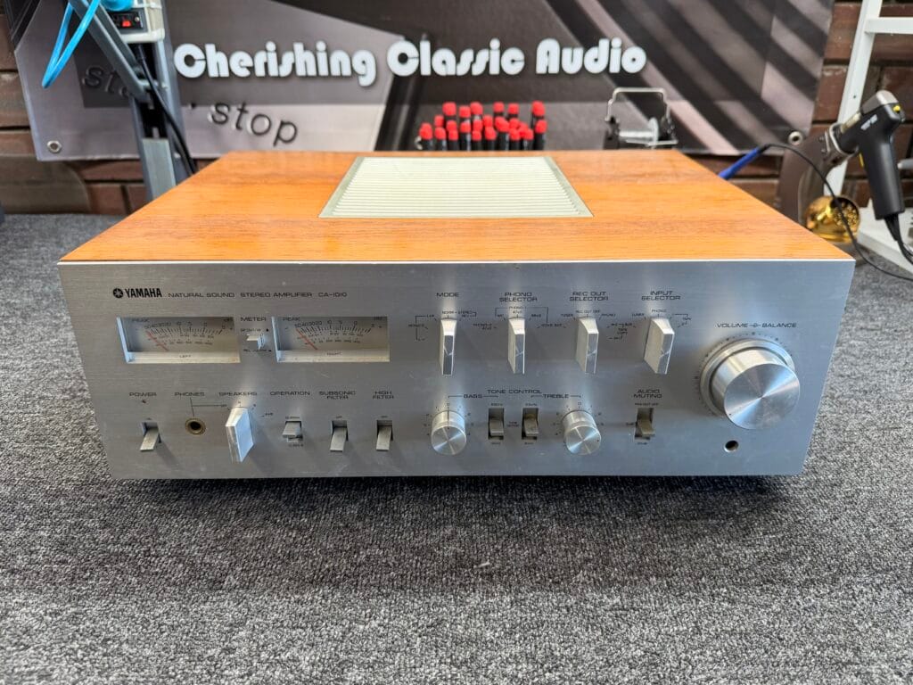 Yamaha CA-1010