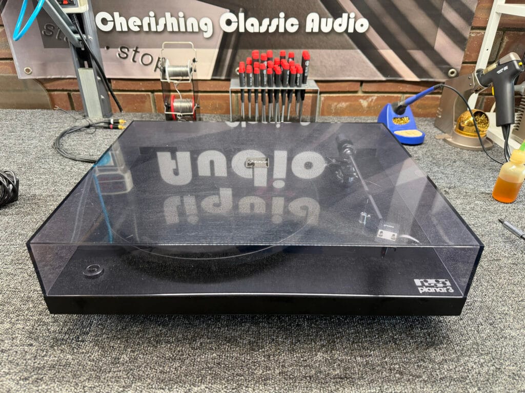 Rega Planar 3
Grace G-707