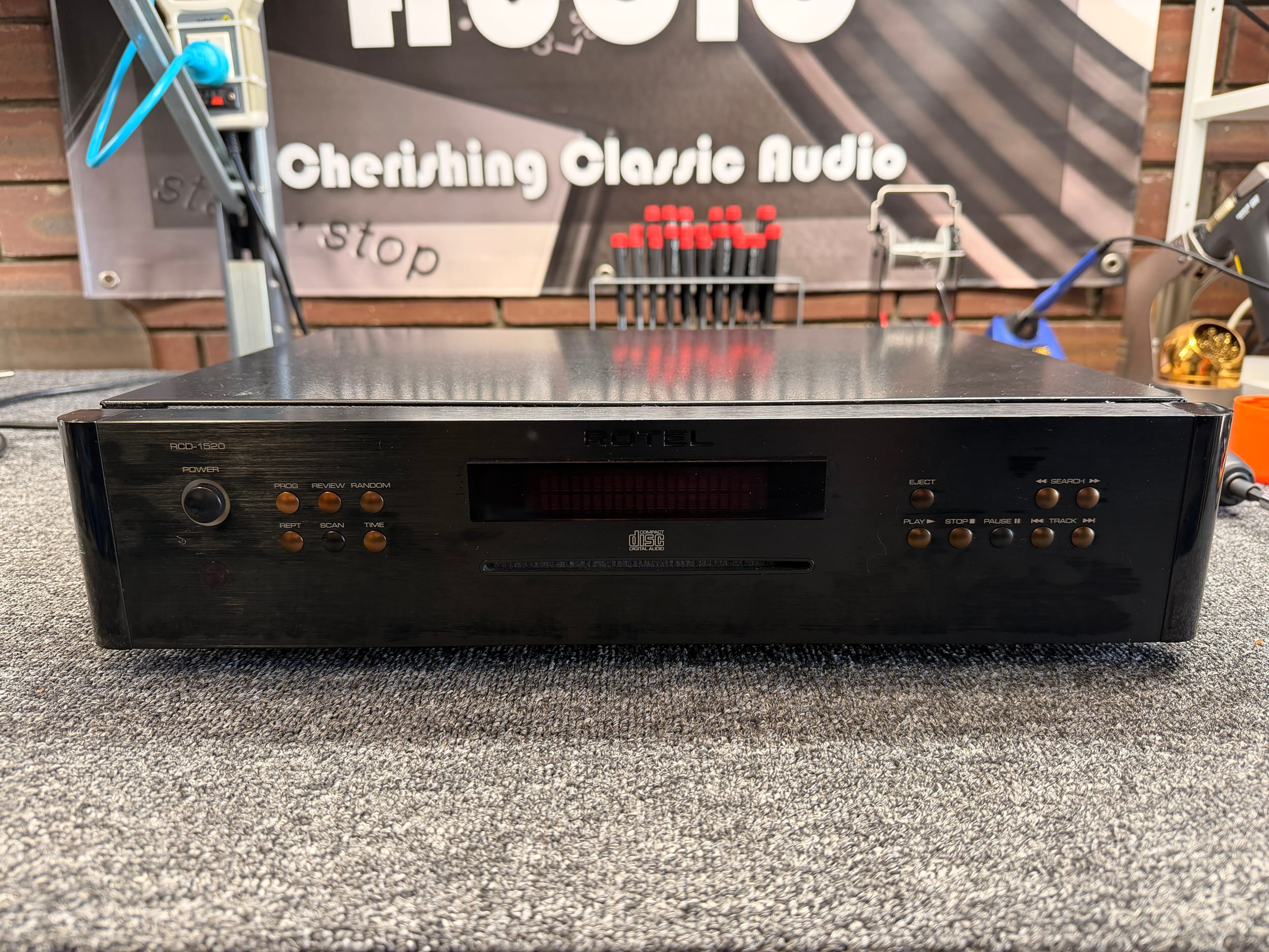 Rotel RCD-1520