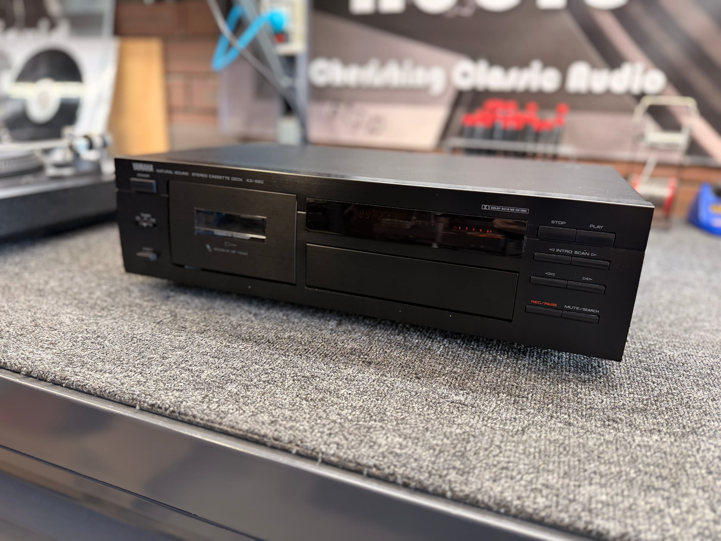Store 27 Yamaha KX-580